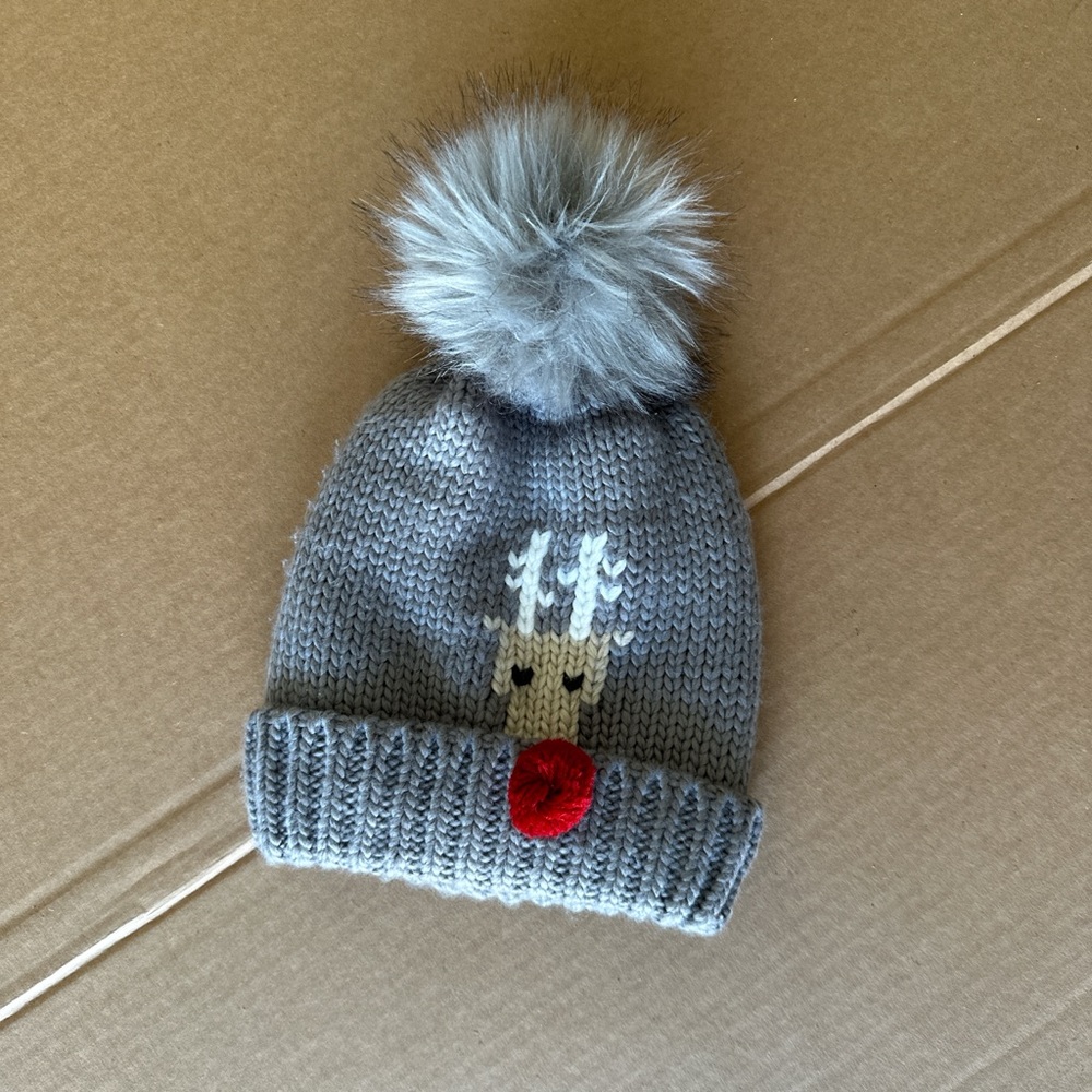 Grey beanie